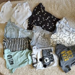 Baby Boy Gerber Onesies 0-3month LOT